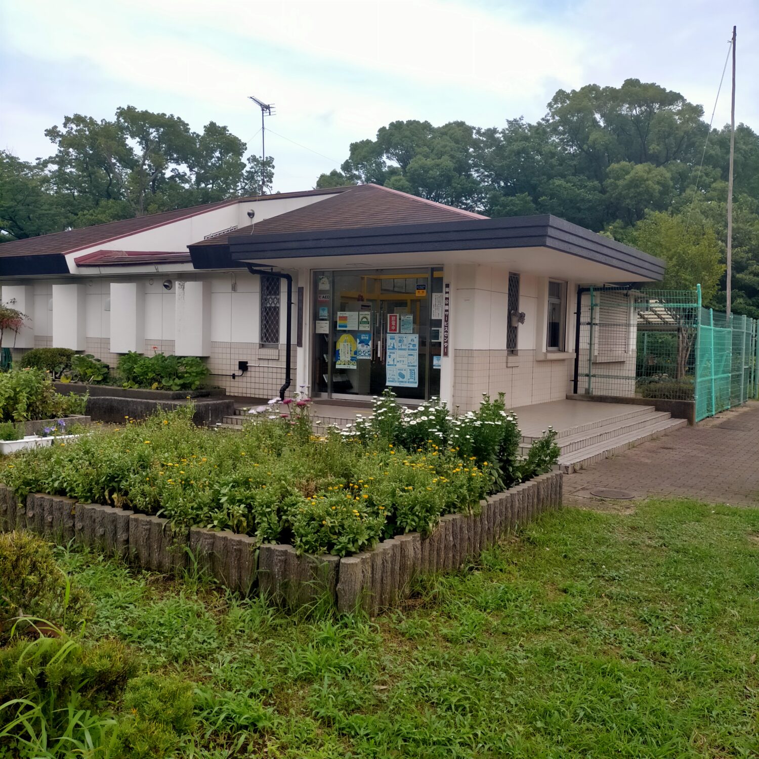 都営テニスコート 雨のキャンセル